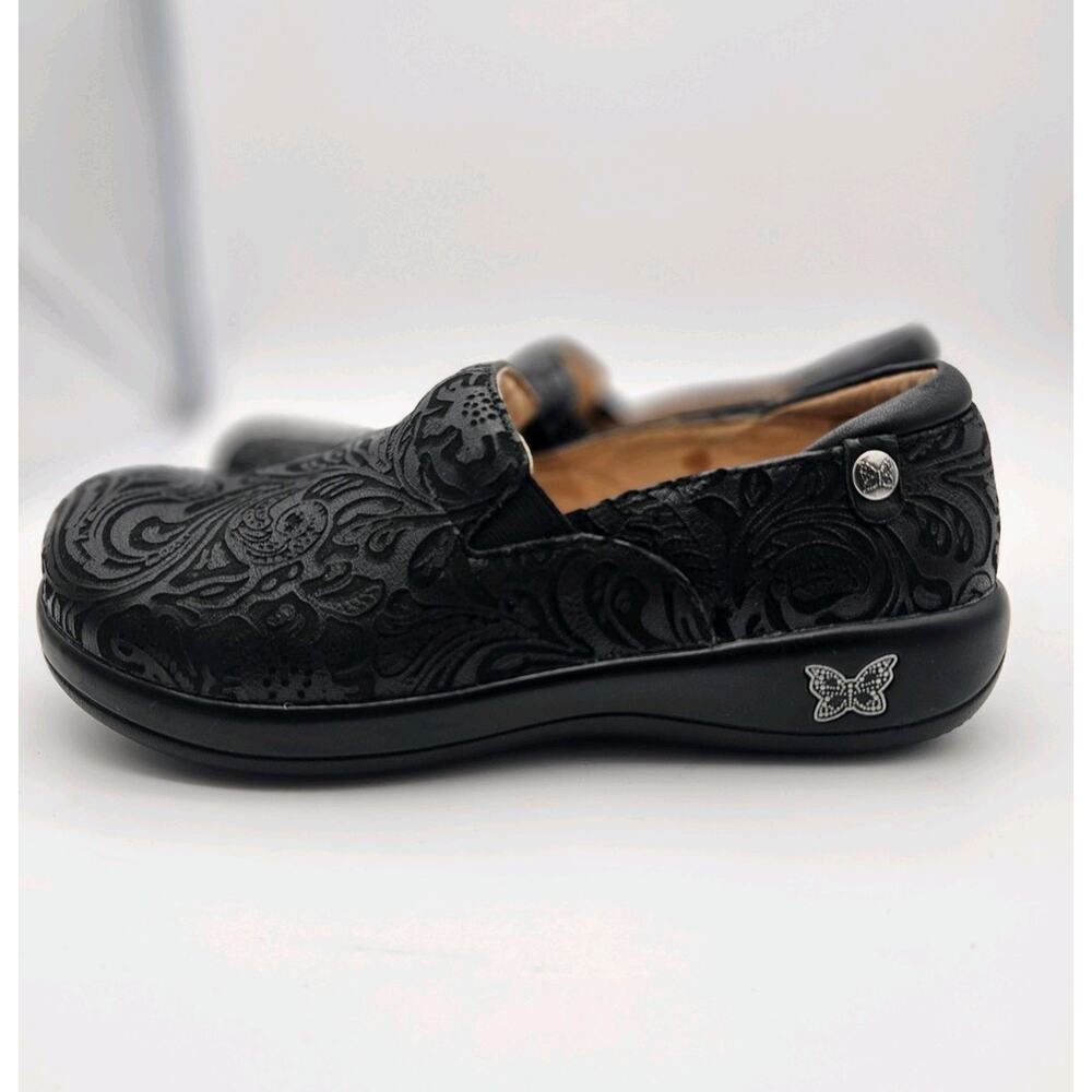 Alegria KEL-431W Black Paisley Embossed Leather Clog Slip-On Shoes EU 38